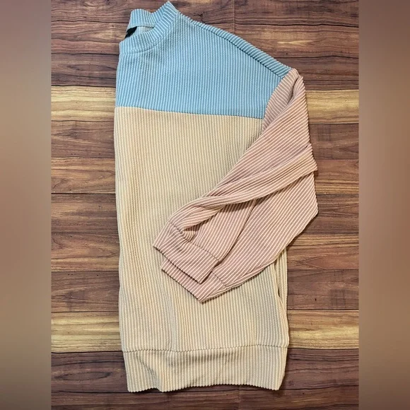 Colorblock Ribbed Sweater - Picture 3 of 3